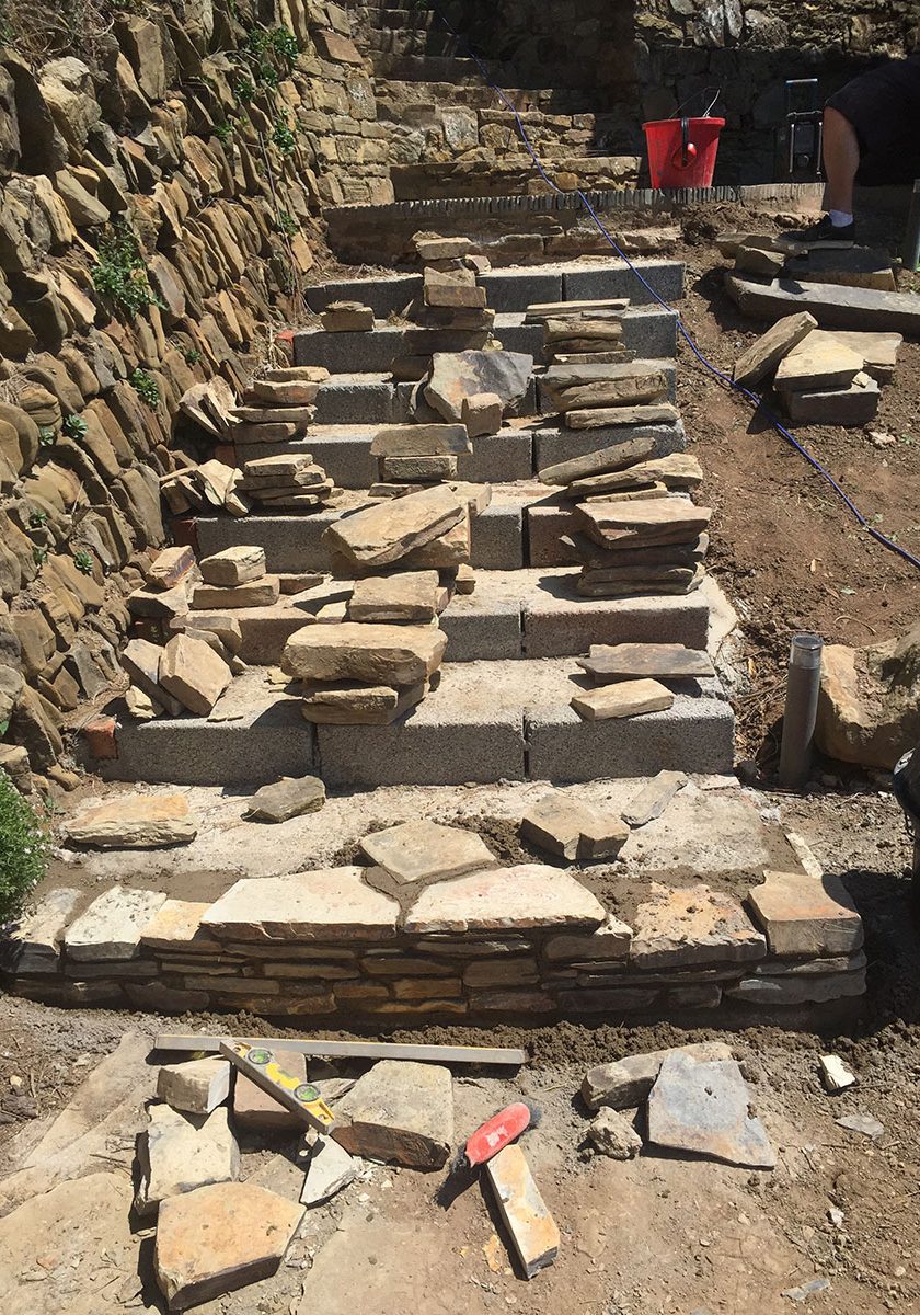 Bay-Gardens-Croyde-Stonework
